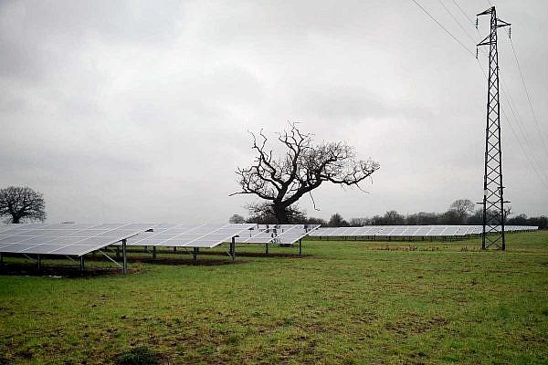 Solar park Upper Huntingford (GB)